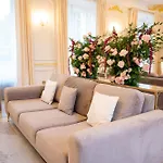 Le Chateau D 4*