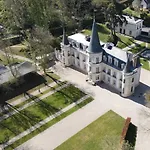 Le Chateau D Hardricourt