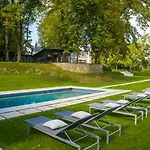 Le Chateau D 4* Hardricourt