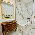 فندق مبيت وإفطار Le Chateau D Hardricourt