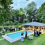 Le Chateau D 4* Hardricourt