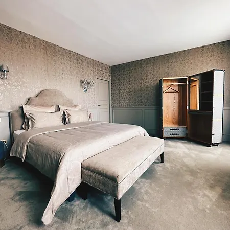 Le Chateau D Hardricourt
