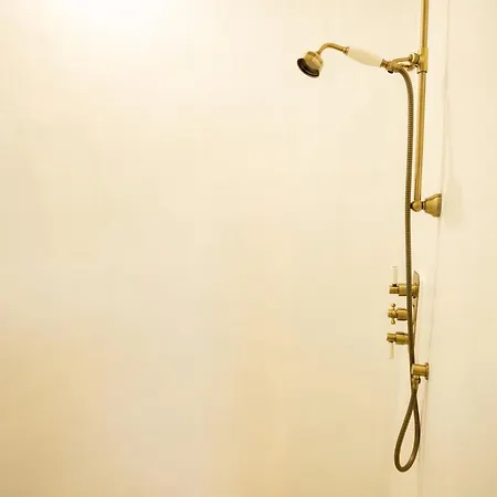 Le Château D Couette-café 4*