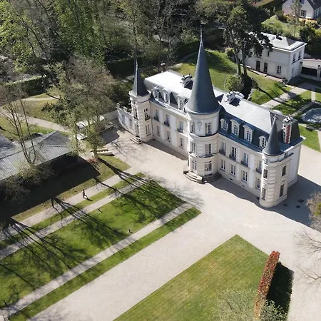 Le Chateau D Hardricourt