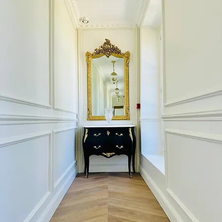 Le Chateau D