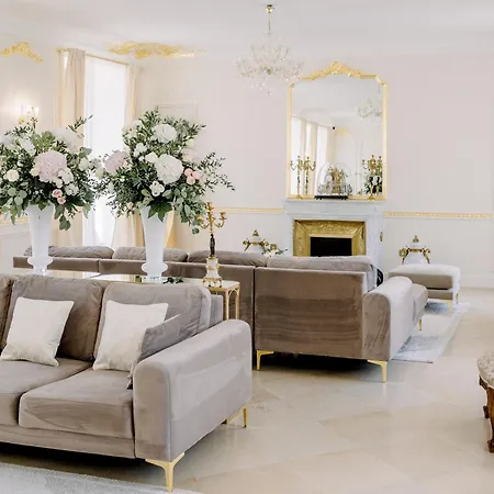 فندق مبيت وإفطار Le Chateau D 4*
