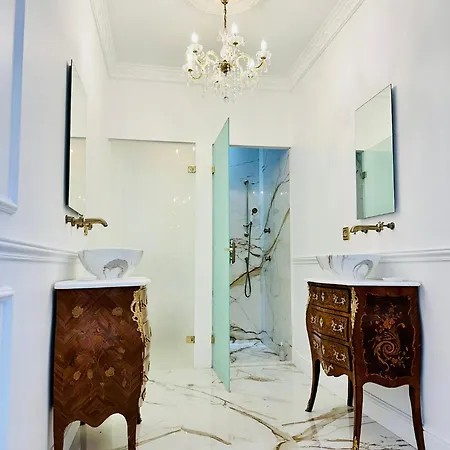 Le Chateau D B&B