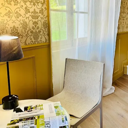 B&B Le Chateau D Hardricourt