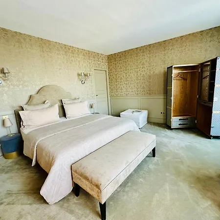 Le Chateau D 4*