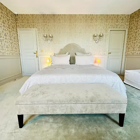 Le Chateau D B&B