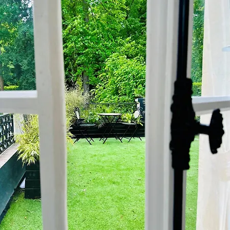 B&B Le Chateau D 4*