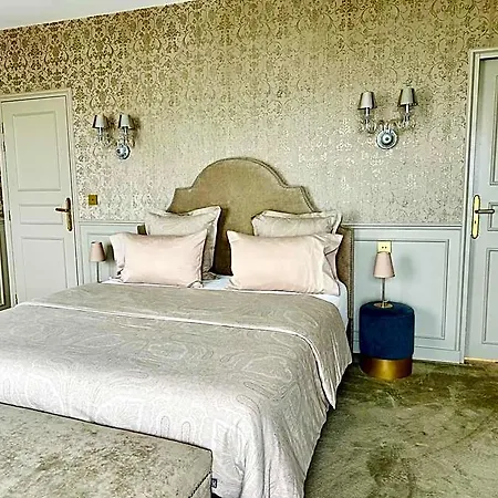 Le Chateau D