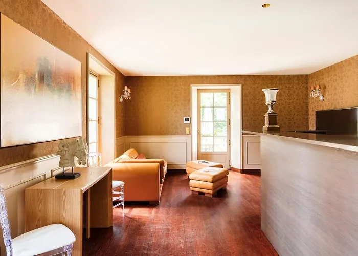 Le Château D Couette-café 4*