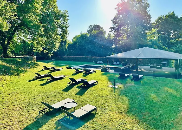 Bed & Breakfast Le Chateau D